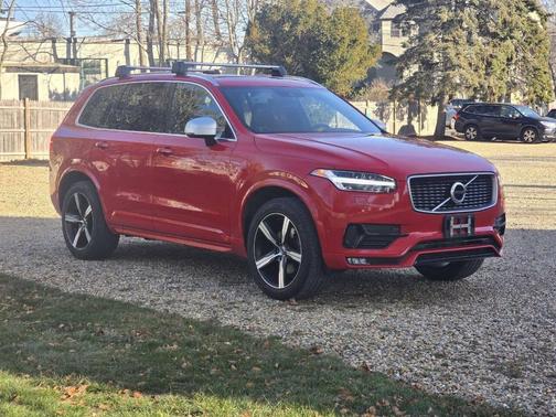2016 Volvo XC90 T5 R-Design