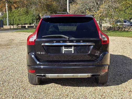 2017 Volvo XC60 T5 Inscription