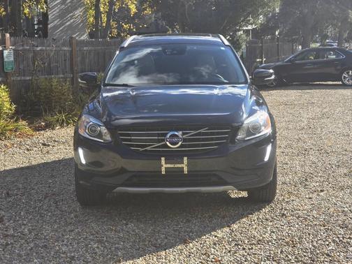 2017 Volvo XC60 T5 Inscription