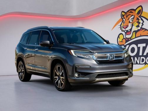 Modern Steel Metallic 2022 Honda Pilot AWD Elite