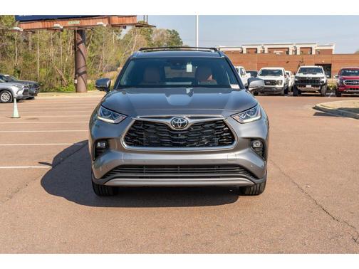 2026 Toyota Highlander Platinum