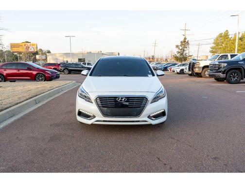 2016 Hyundai SONATA Hybrid Limited