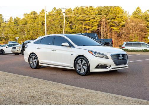 2016 Hyundai SONATA Hybrid Limited