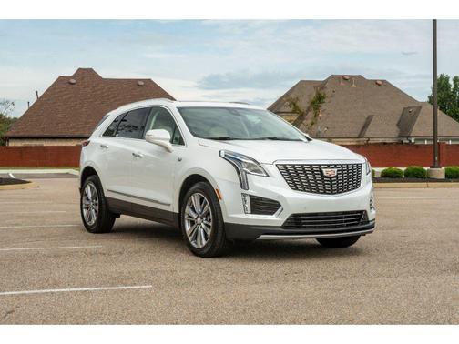 Crystal White Tricoat 2024 Cadillac XT5 Premium Luxury