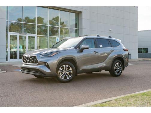 Heavy Metal 2026 Toyota Highlander Hybrid XLE