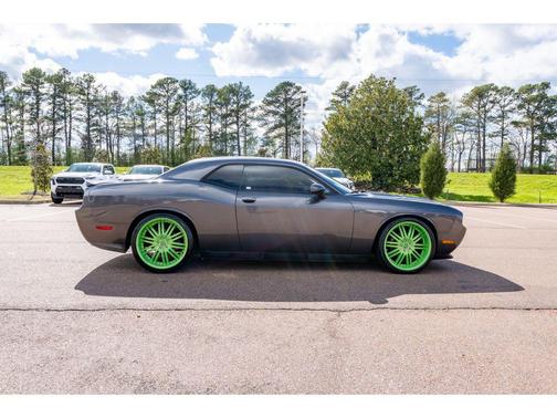 2014 Dodge Challenger SXT