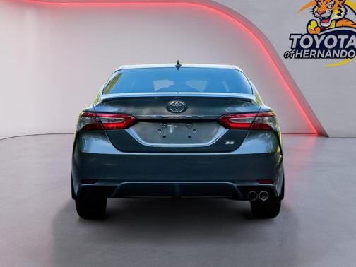 Predawn Gray Mica 2019 Toyota Camry SE