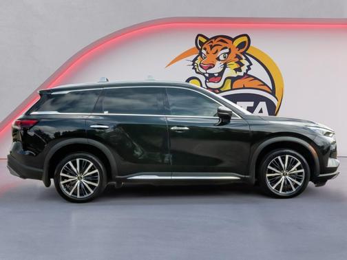 Mineral Black 2023 INFINITI QX60 SENSORY