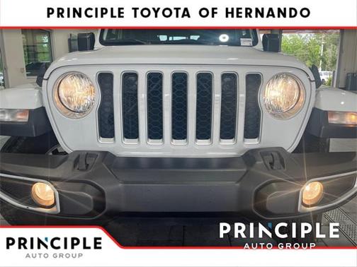 2023 Jeep Gladiator Overland