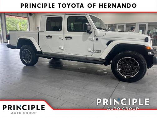 2023 Jeep Gladiator Overland