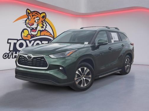 Cypress 2025 Toyota Highlander XLE