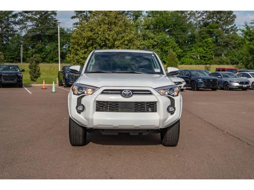 Ice Cap 2024 Toyota 4Runner SR5 Premium