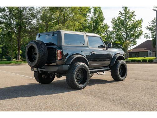 SHADOW BLACK 2022 Ford Bronco Wildtrak