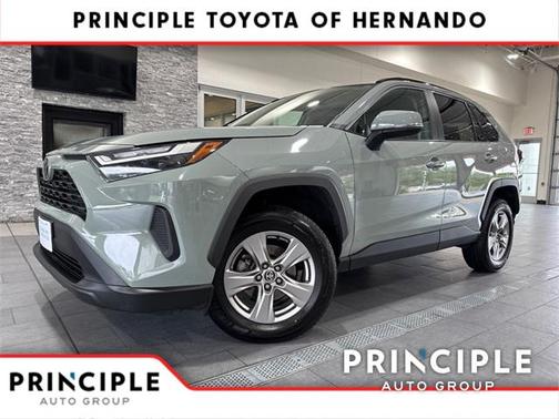2023 Toyota RAV4 XLE
