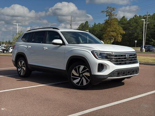 2024 Volkswagen Atlas 2.0T SE w/Technology 4MOTION