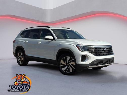2024 Volkswagen Atlas 2.0T SE w/Technology 4MOTION