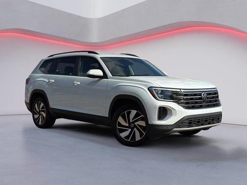 2024 Volkswagen Atlas 2.0T SE w/Technology 4MOTION