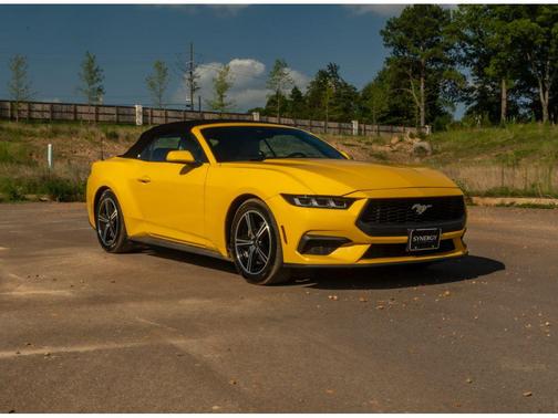 Yellow Splash Metallic Tri-coat 2024 Ford Mustang EcoBoost Premium