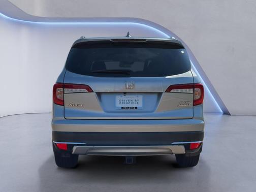 2021 Honda Pilot AWD Elite