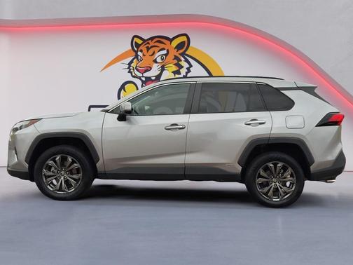 2022 Toyota RAV4 Hybrid Limited