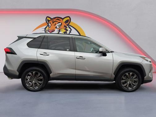 2022 Toyota RAV4 Hybrid Limited