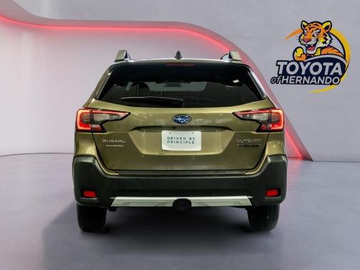 2024 Subaru Outback Touring XT