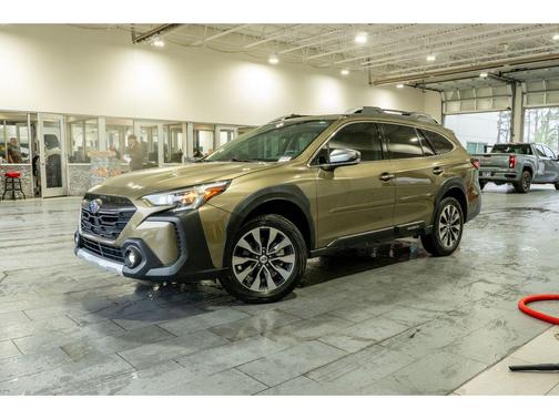 2024 Subaru Outback Touring XT