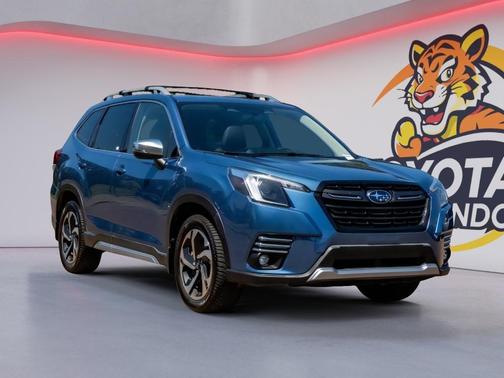 Horizon Blue Pearl 2022 Subaru Forester Touring