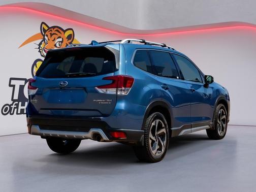 Horizon Blue Pearl 2022 Subaru Forester Touring