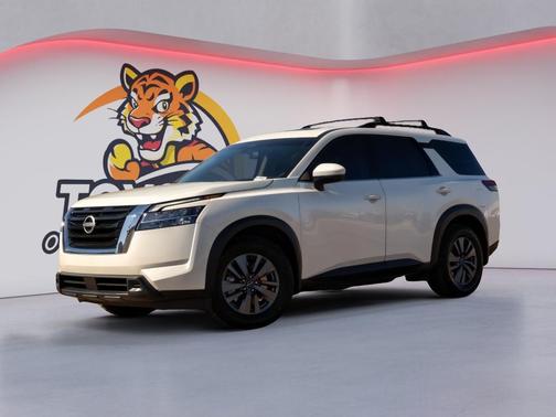 2022 Nissan Pathfinder SV 2WD
