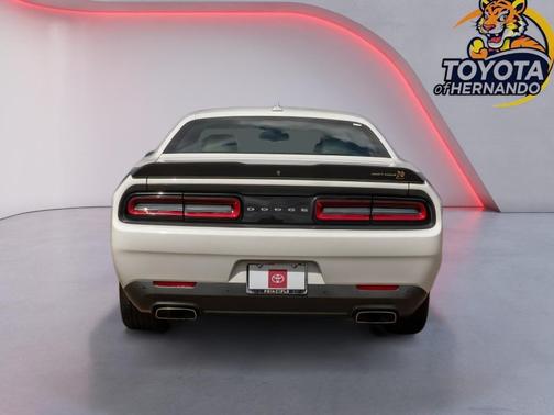 White Knuckle Clearcoat 2021 Dodge Challenger R/T Scat Pack