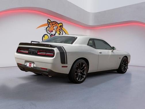 White Knuckle Clearcoat 2021 Dodge Challenger R/T Scat Pack
