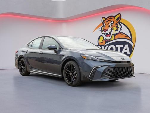 Dark Cosmos 2026 Toyota Camry SE