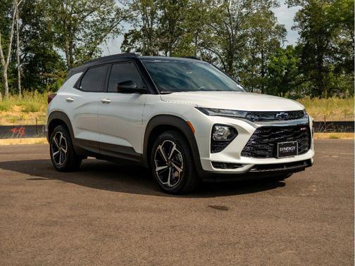 Iridescent Pearl Tricoat 2021 Chevrolet Trailblazer RS