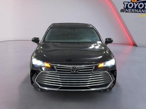 Midnight Black Metallic 2021 Toyota Avalon XLE
