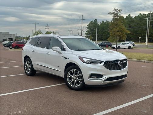 2021 Buick Enclave FWD Avenir