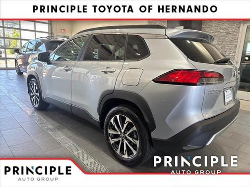 2023 Toyota Corolla Cross XLE