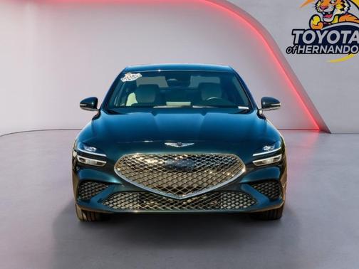 2025 Genesis G70 2.5T RWD