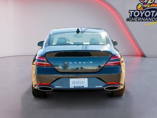2025 Genesis G70 2.5T RWD