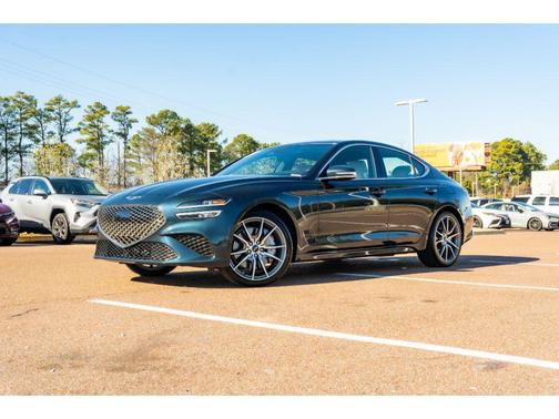 2025 Genesis G70 2.5T RWD