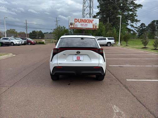 Wind Chill Pearl 2026 Toyota bZ XLE Plus