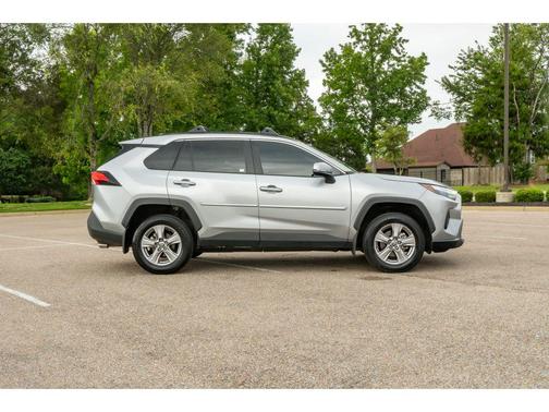 Silver Sky Metallic 2023 Toyota RAV4 XLE