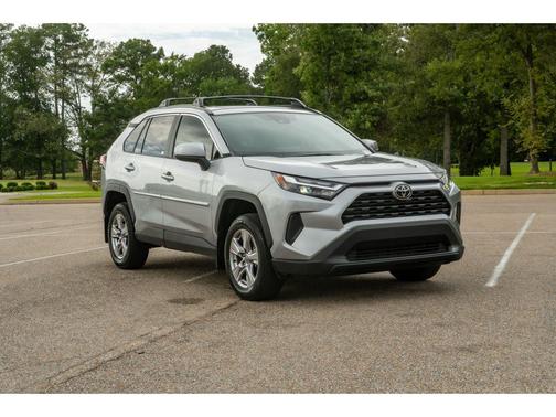 Silver Sky Metallic 2023 Toyota RAV4 XLE