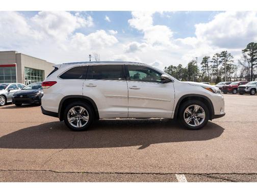 2017 Toyota Highlander Limited