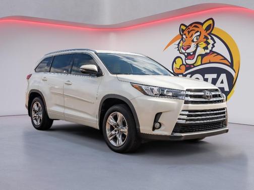 2017 Toyota Highlander Limited