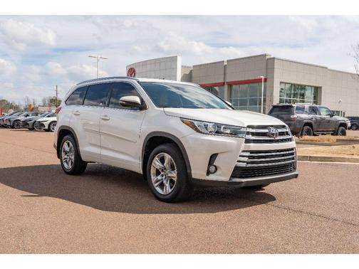 2017 Toyota Highlander Limited