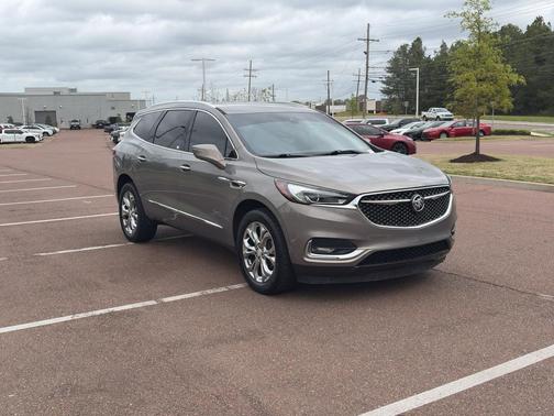 Pepperdust Metallic 2019 Buick Enclave Avenir