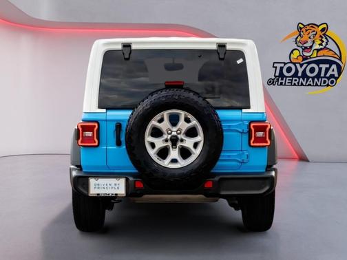 2021 Jeep Wrangler Unlimited Islander 4x4