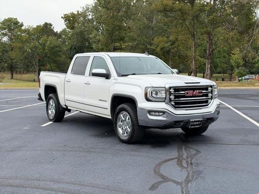 White Frost Tricoat 2017 GMC Sierra 1500 SLT