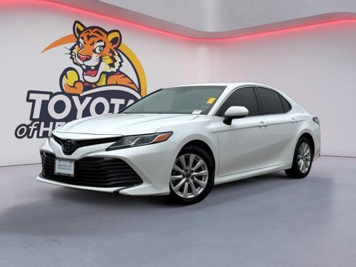 2018 Toyota Camry LE
